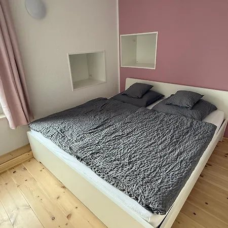 Halbritter 2 * Pouch