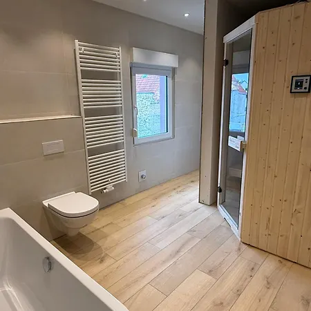 Halbritter 2 別荘 Pouch